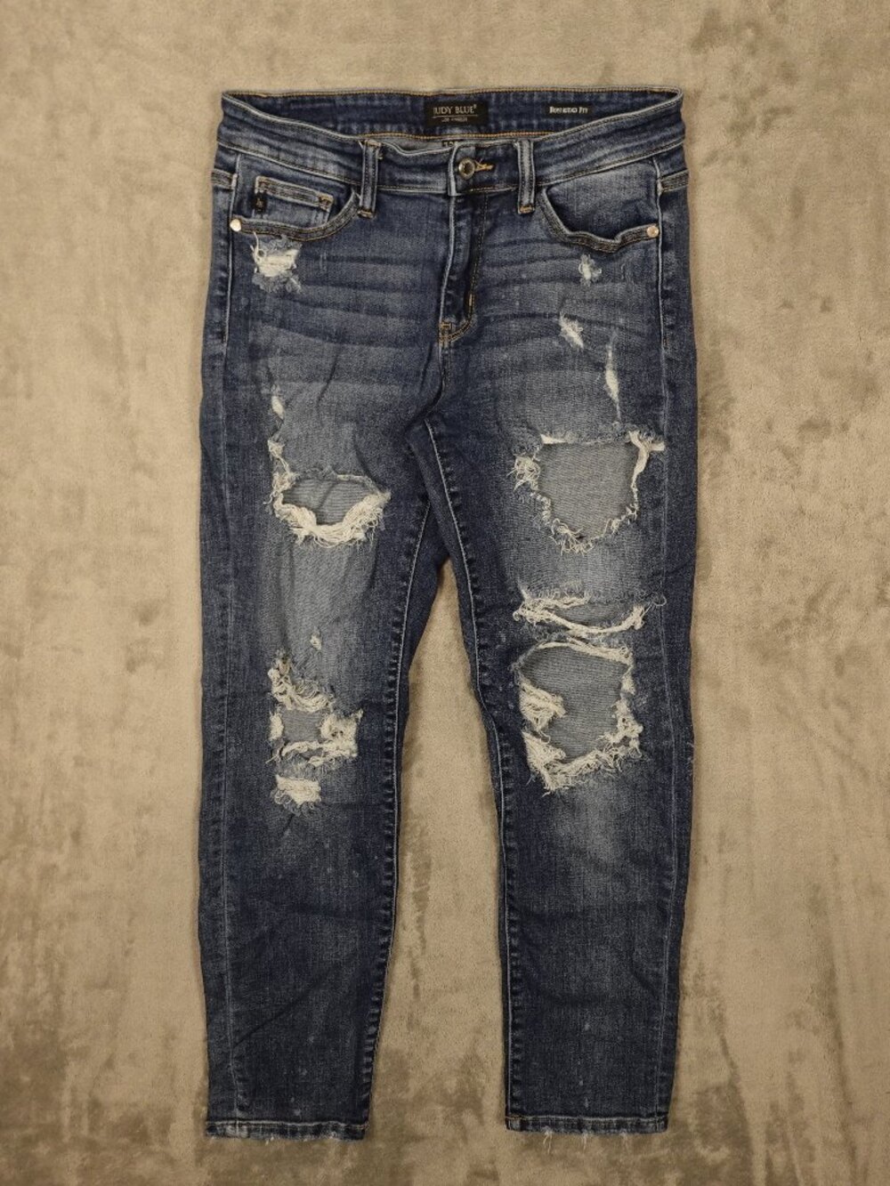 Judy Blue Boyfriend Fit Jeans Women’s 7/28 Dark Wash Distressed Stretch FAIR